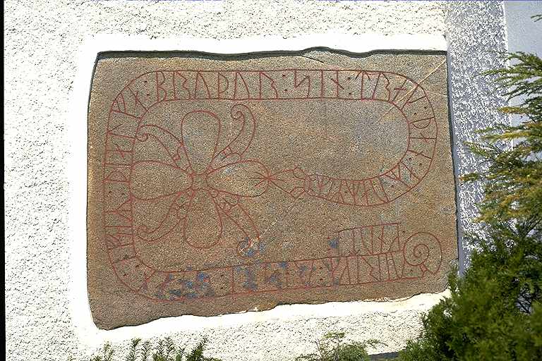 Image of a rune stone